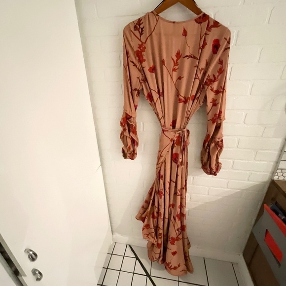 Johanna Ortiz X H&M Maxi Wrap Dress Blogger Favorite Floral Tan Red Size Large - Picture 15 of 16